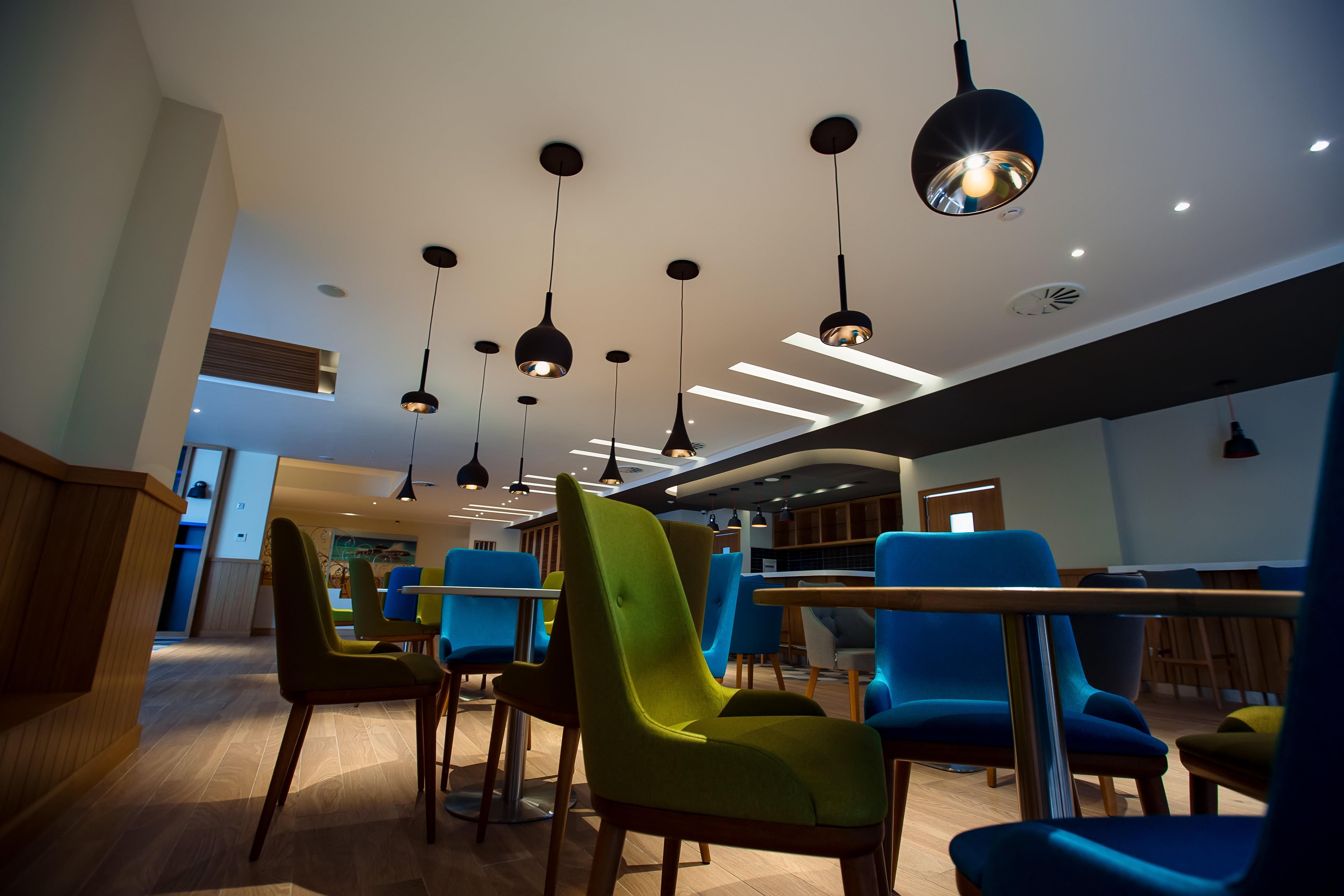 Holiday Inn - Aktau - Seaside By Ihg Экстерьер фото