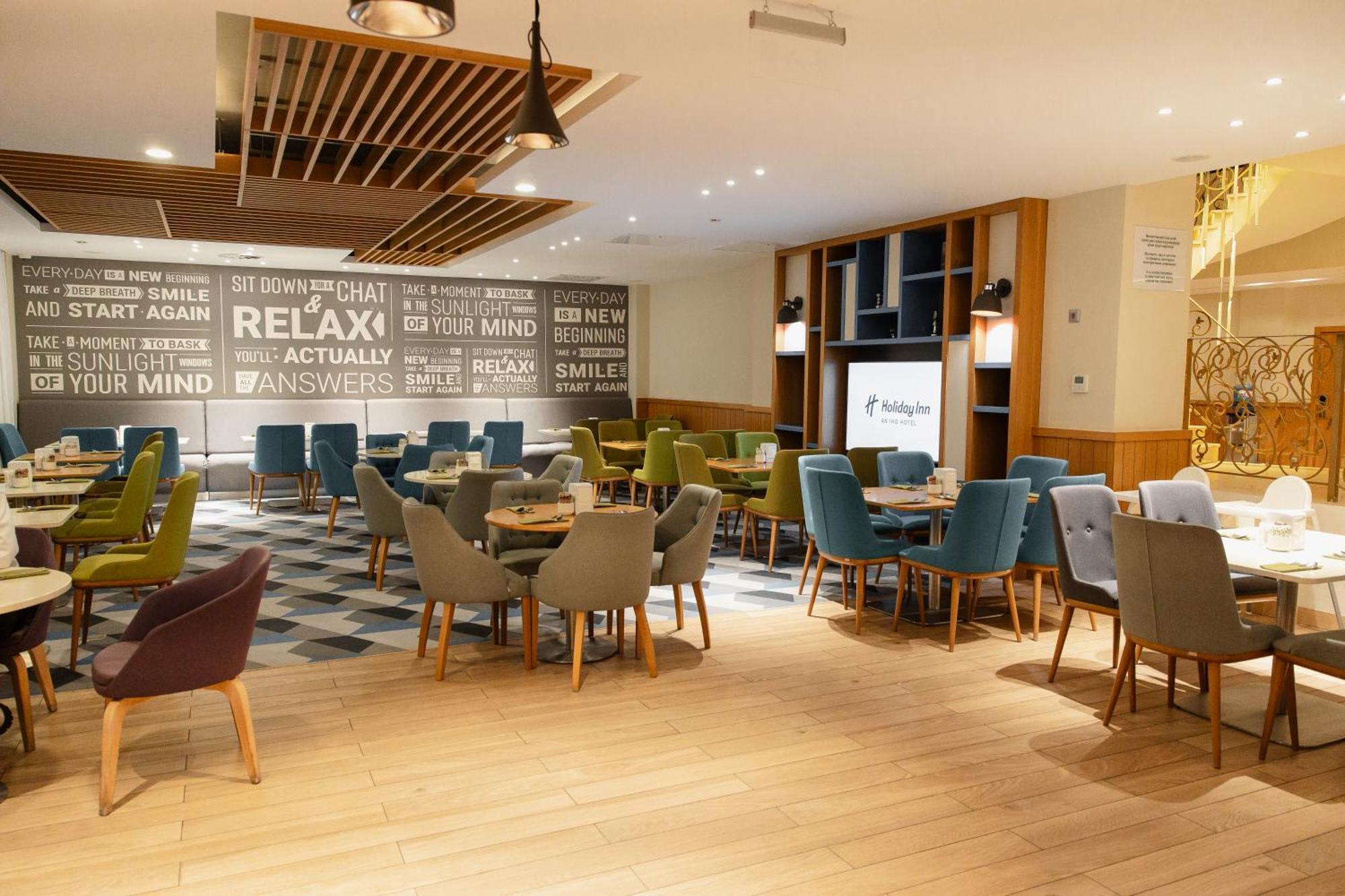 Holiday Inn - Aktau - Seaside By Ihg Экстерьер фото