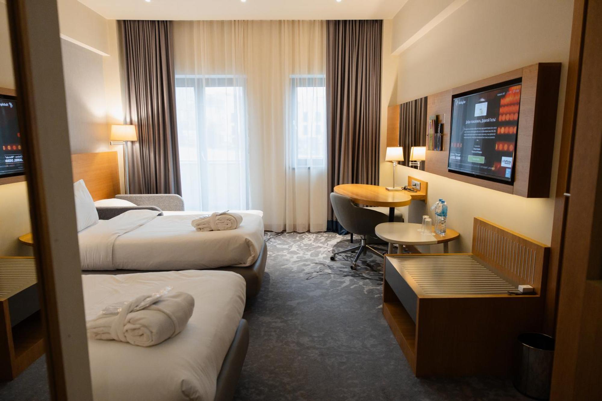 Holiday Inn - Aktau - Seaside By Ihg Экстерьер фото