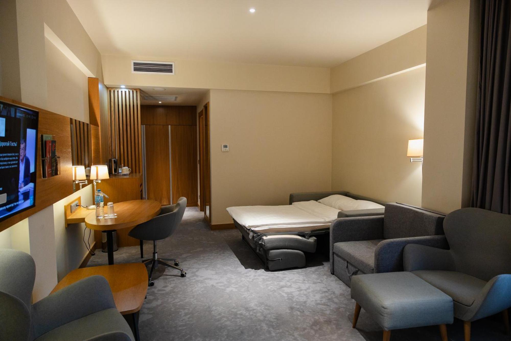 Holiday Inn - Aktau - Seaside By Ihg Экстерьер фото