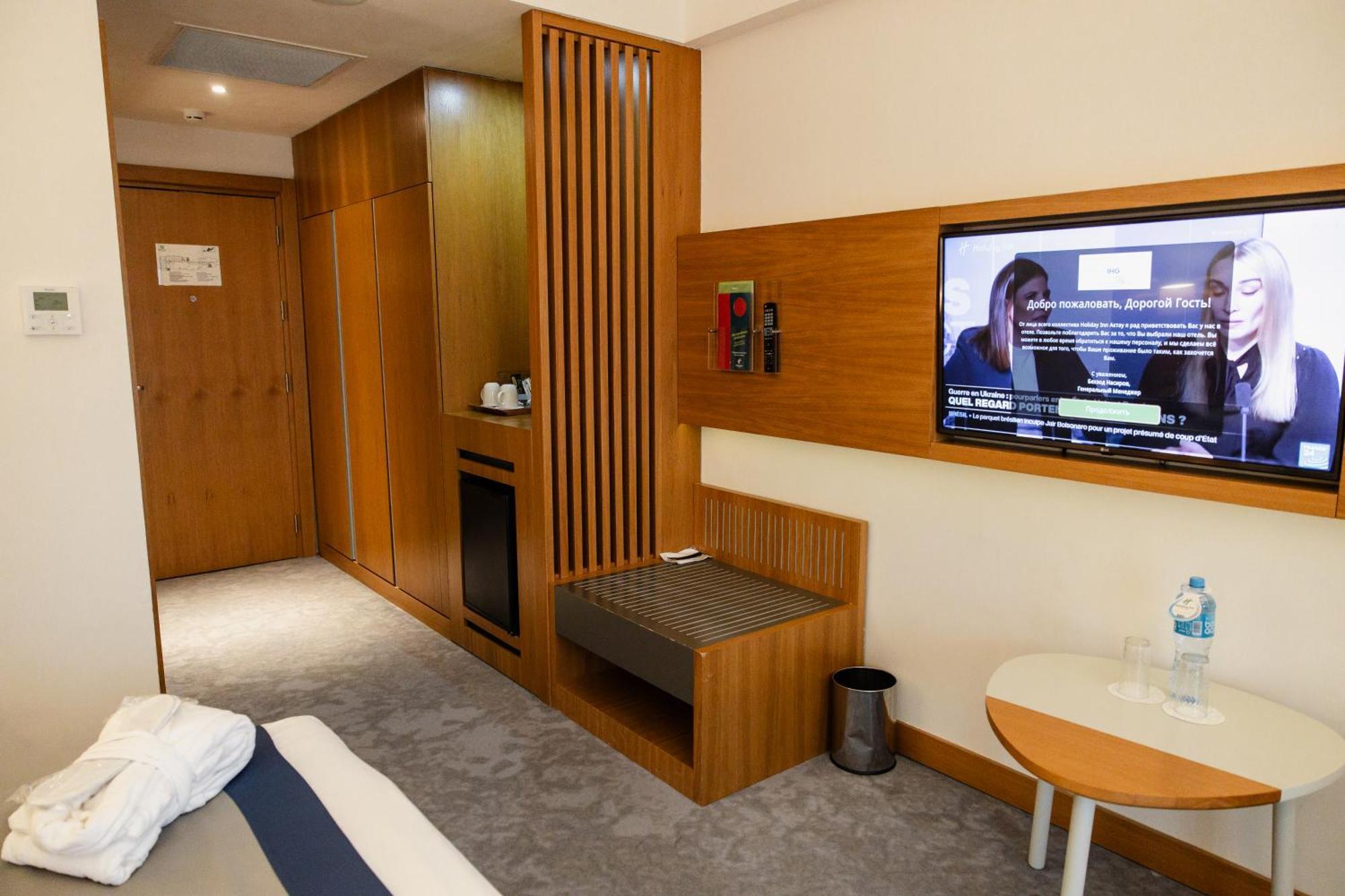 Holiday Inn - Aktau - Seaside By Ihg Экстерьер фото